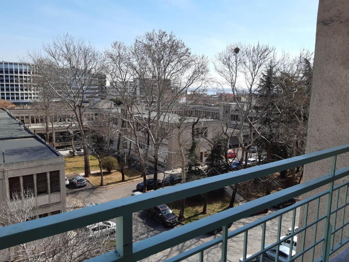 Eclectic Living {Free Parking} Apartment Солун Екстериор снимка